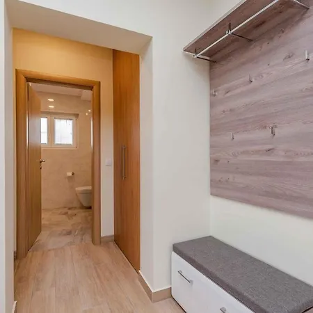 In Sukosan/zadar Riviera 7897 Apartment