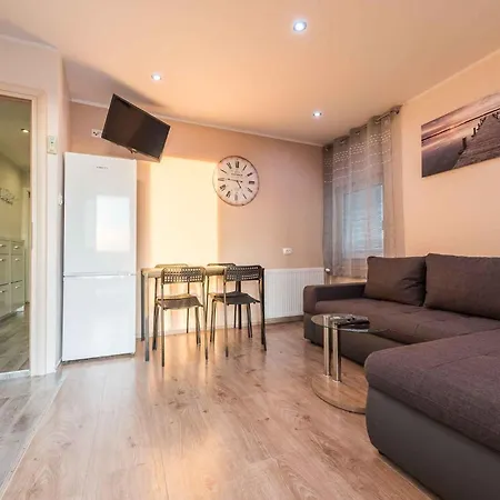 Апартаменты In - Zadar Riviera 7897 *