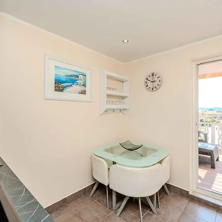In - Zadar Riviera 7897 Apartman *