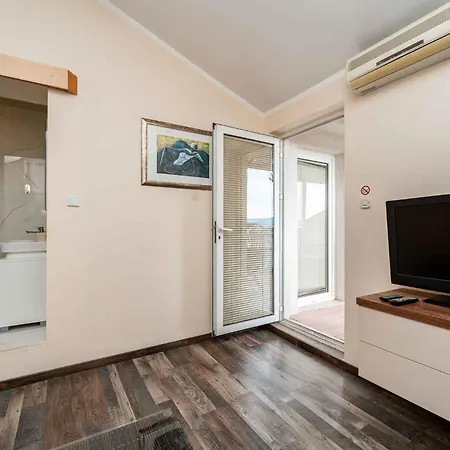 In - Zadar Riviera 7897 Apartman *
