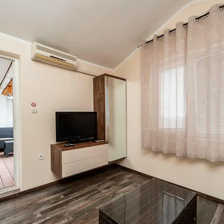 In - Zadar Riviera 7897 Apartman Sukošan