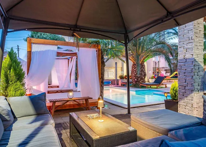 In - Zadar Riviera 7897 アパート *