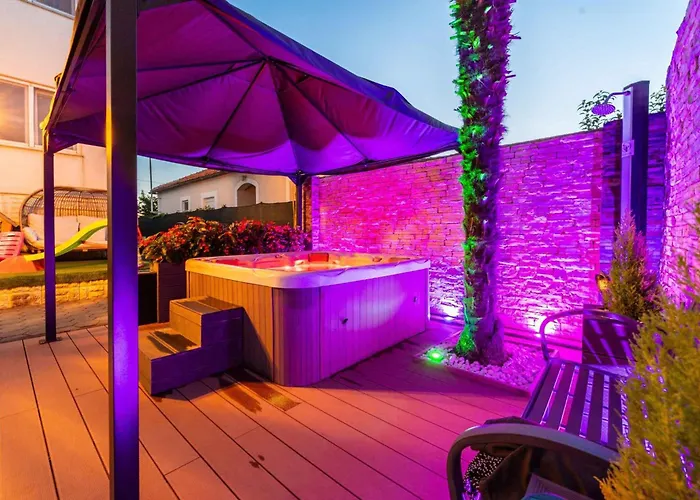 In - Zadar Riviera 7897 *